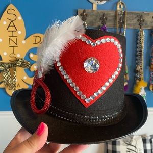 Queen of Hearts hat. Handmade one of a kind. Perfect for Halloween!